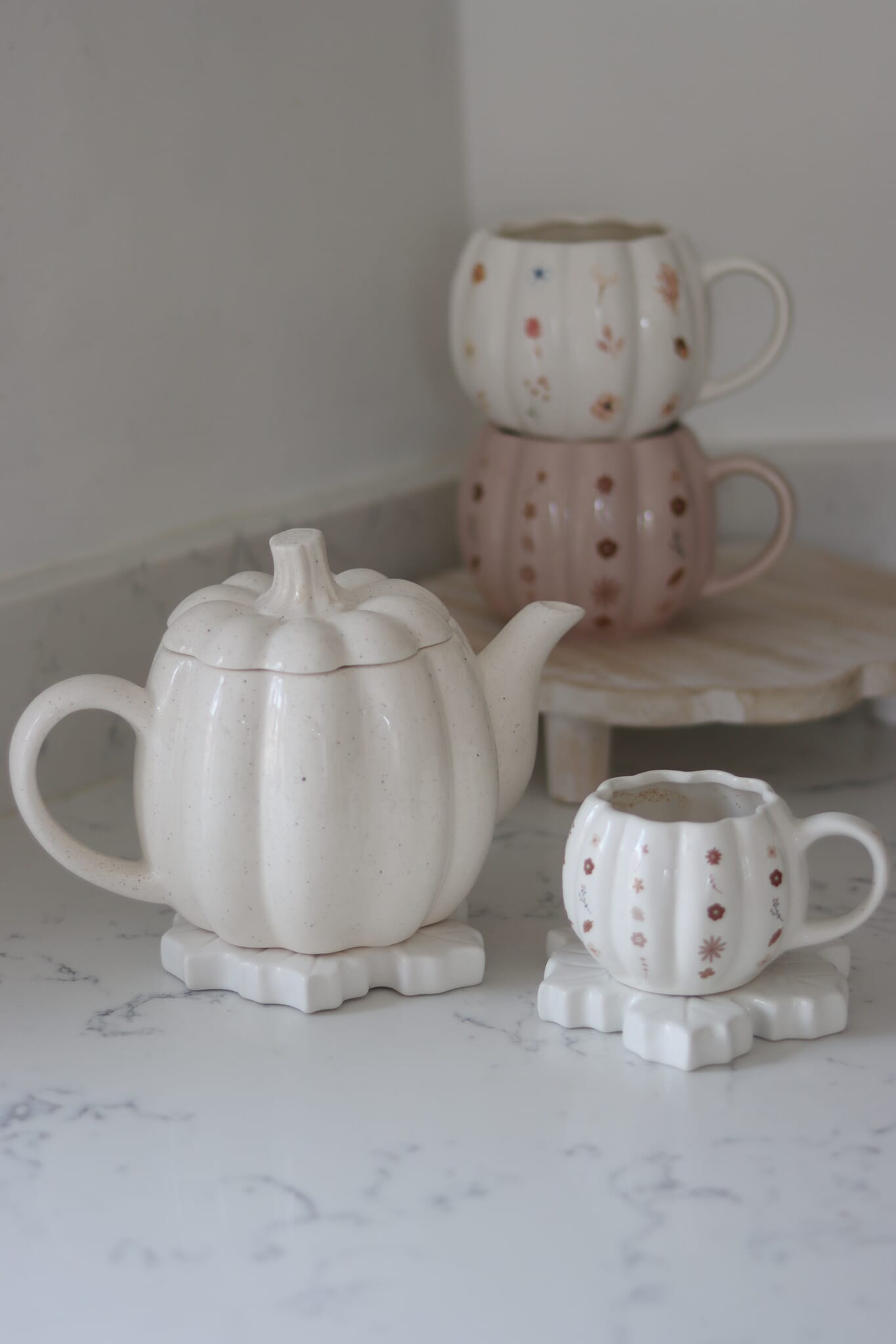 Rae Dunn store TEA Pumpkin Teapot